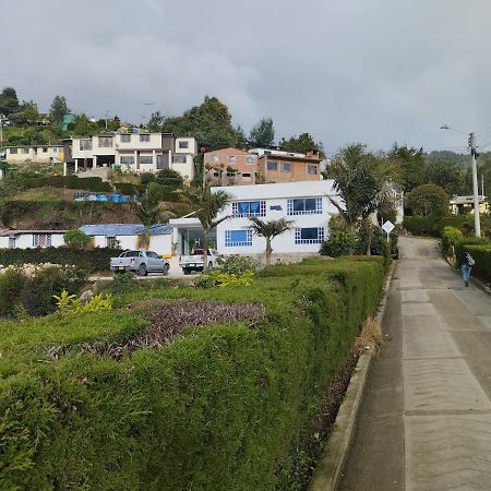 Hotel Colina Los Robles Gachancipa Exteriér fotografie